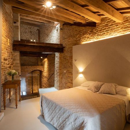 The Monastery - Unique Vacation Home Монтепрандоне Екстериор снимка