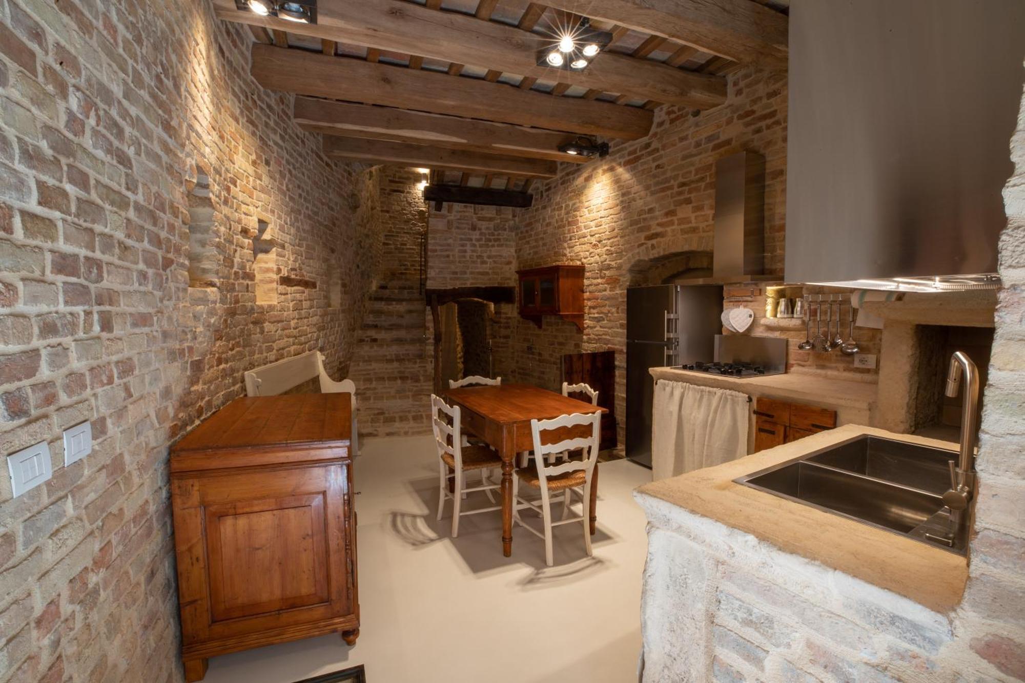 The Monastery - Unique Vacation Home Монтепрандоне Екстериор снимка