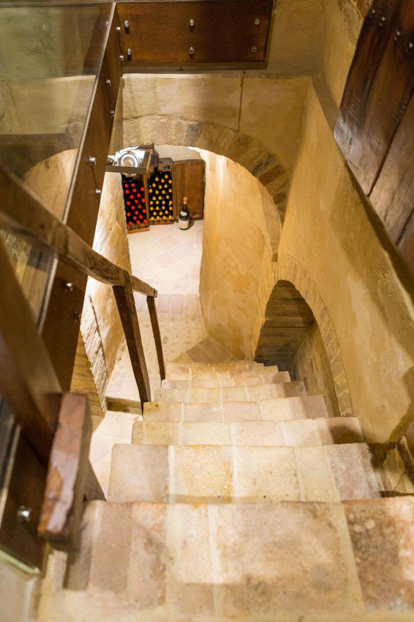 The Monastery - Unique Vacation Home Монтепрандоне Екстериор снимка